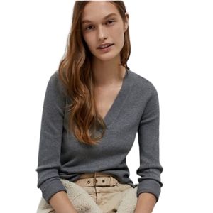 Anthropologie Maeve Gray Thea V-neck Sweater